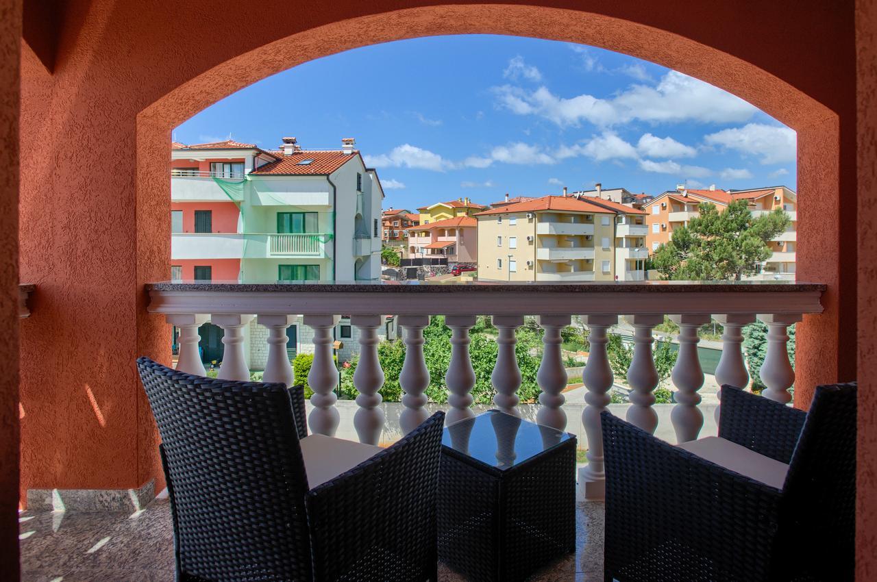 Hotel Livadic & Restaurant Ližnjan Eksteriør bilde