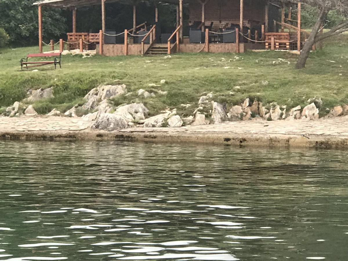 Hotel Livadic & Restaurant Ližnjan Eksteriør bilde