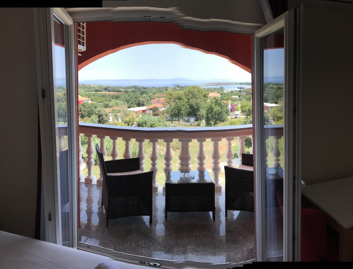 Hotel Livadic & Restaurant Ližnjan Eksteriør bilde