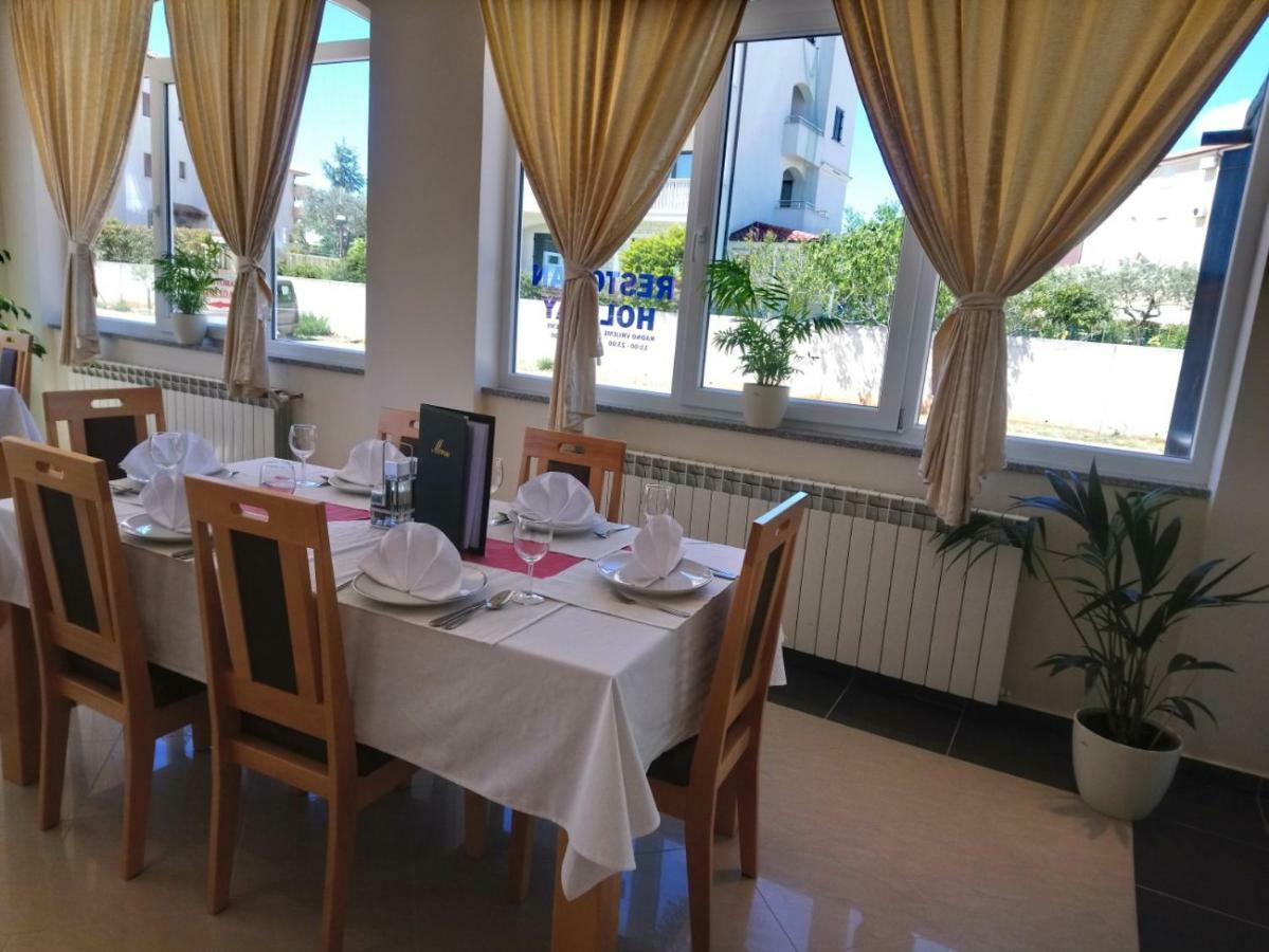 Hotel Livadic & Restaurant Ližnjan Eksteriør bilde