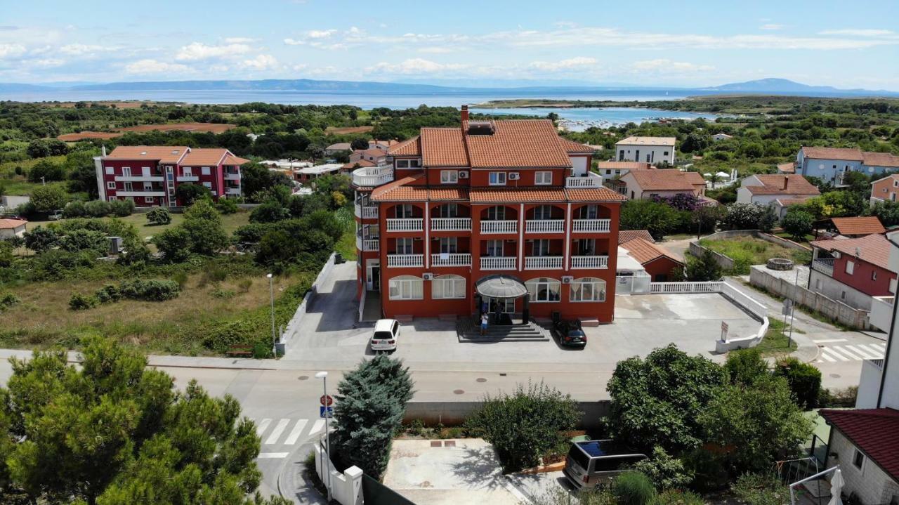 Hotel Livadic & Restaurant Ližnjan Eksteriør bilde